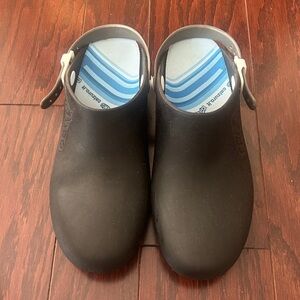 Calzuro bundle of 3! Italian Clogs removable straps AND Insoles size 8.5 EUC